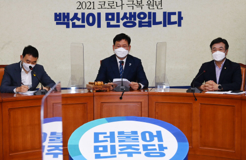 발언하는 민주당 송영길 대표