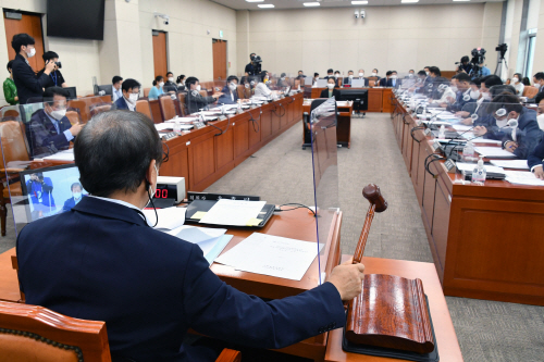 2021071301000537400021501