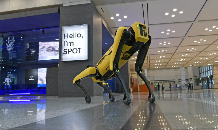 보스턴다이내믹스_스팟