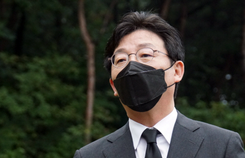 선영 참배하는 유승민