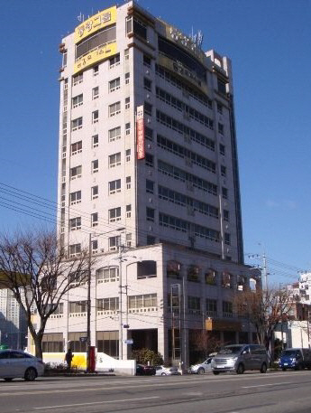 지형건설본사전경