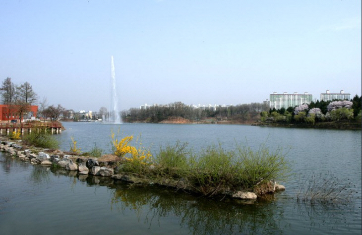 충주시호암공원 전경