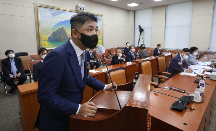 발언하는 김범수 카카오 이사회 의장<YONHAP NO-2875>