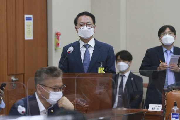 2021101101000302700012972