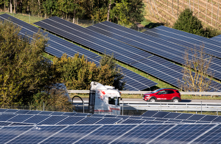 GERMANY-RENEWABLE/SOLAR