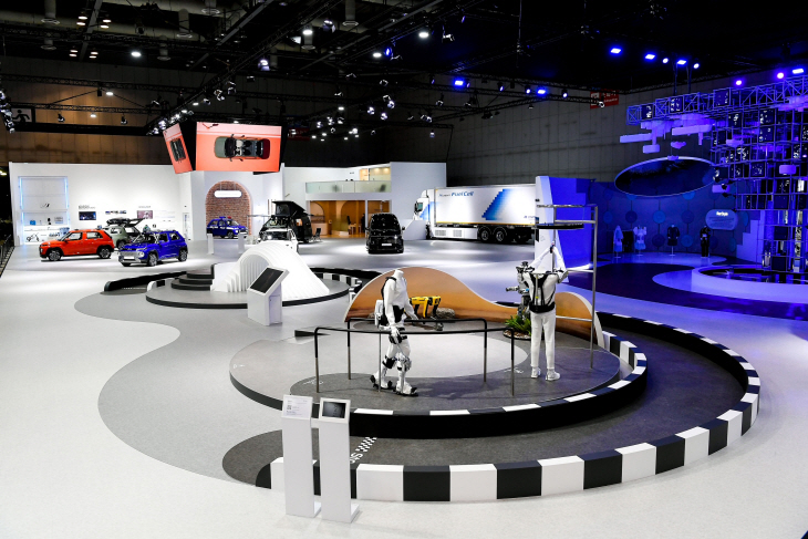 사진5) 아이오닉 5 기반의 레벨 4 자율주행차 서울 도심 달린다