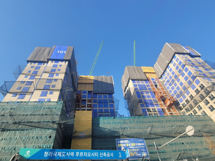 청라국제도시역 푸르지오시티 현장 전경