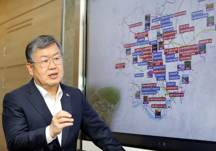 2021122401000983000041313