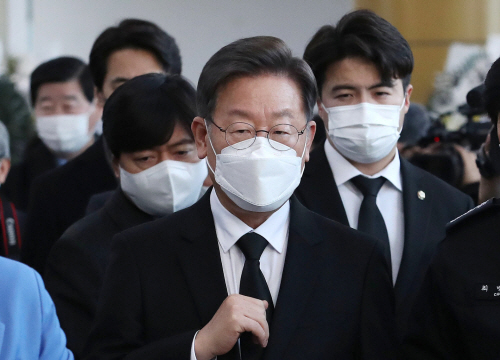 2022010701000267000011421