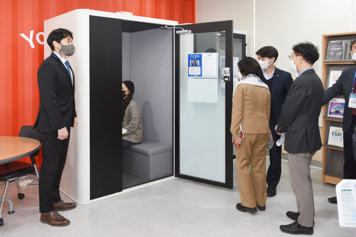 [사진1] 모의 AI면접 시연 장면