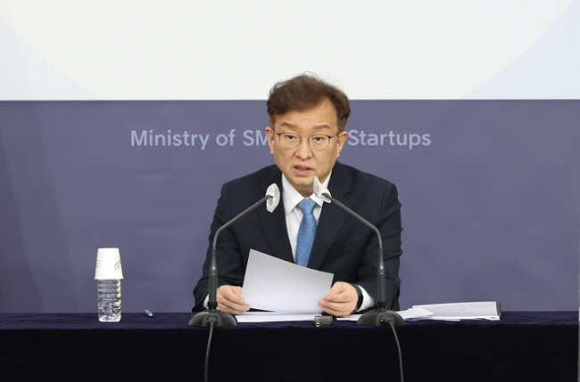 2022021001000375000015701