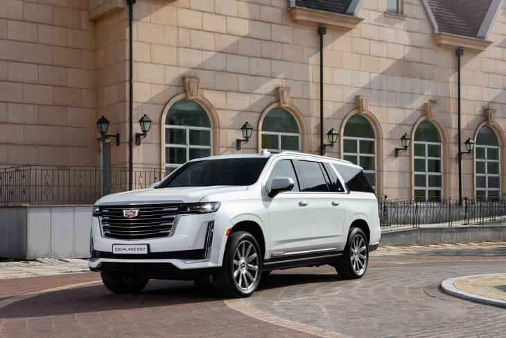 캐딜락_에스컬레이드 ESV_외관_6