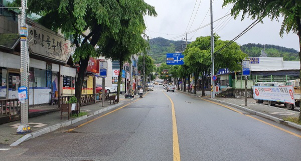 1. 한신대상가거리