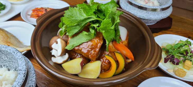 영양 남이포식당 어수리매콤돼지갈비찜