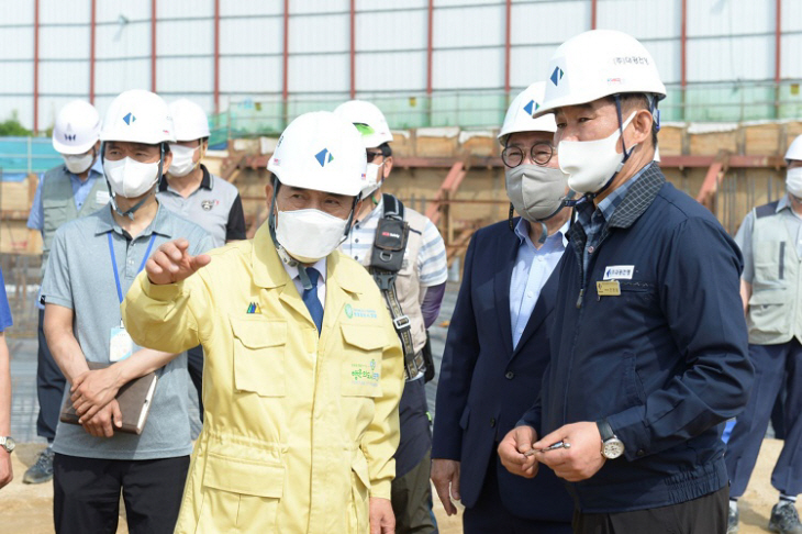 2022040901000353600014502