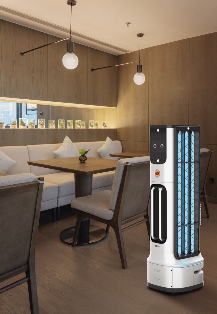 LG전자 ‘LG 클로이 UV-C봇’