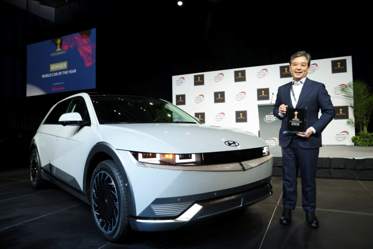 AUTOSHOW-NEW YORK/ <YONHAP NO-0323> (REUTERS)