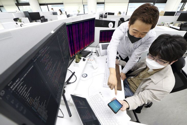 [사진3]AI 기반 목소리 복원 작업