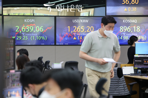 2022042701001153600048141