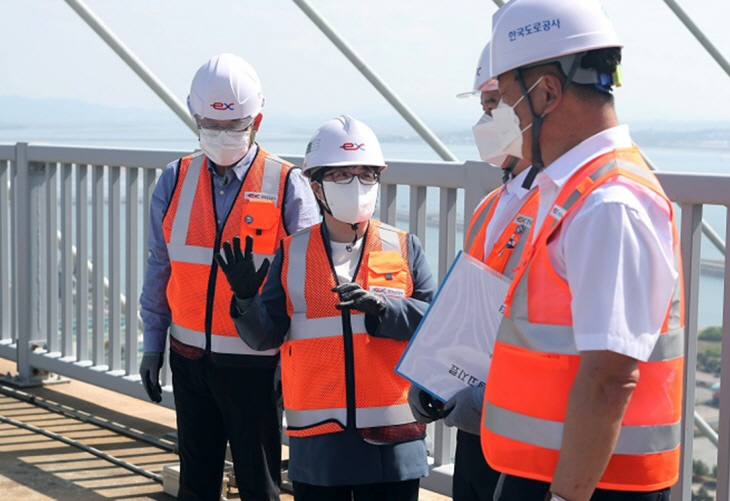 2022051201000472300019471