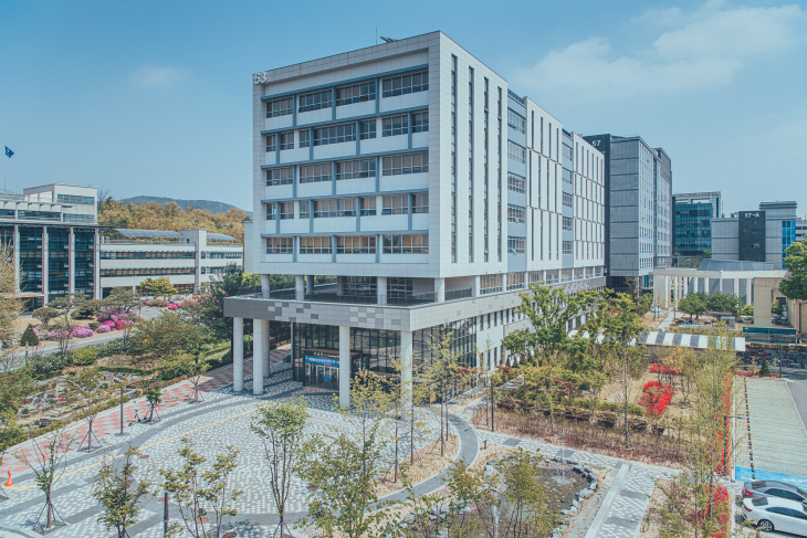 서울과기대 상상관 전경