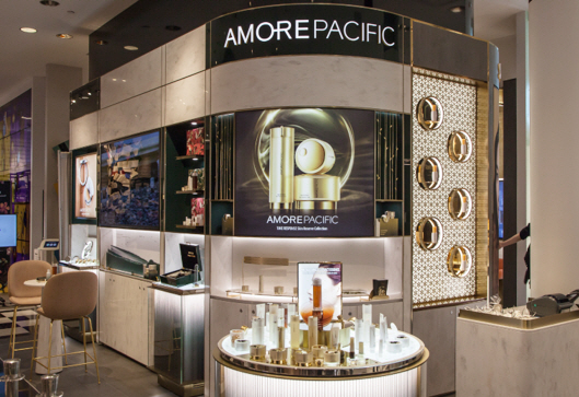 [사진자료_아모레퍼시픽]블루밍데일(2) AMOREPACIFIC 매장