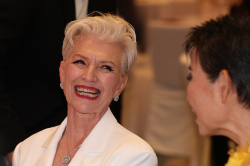 2022061601000555500023111