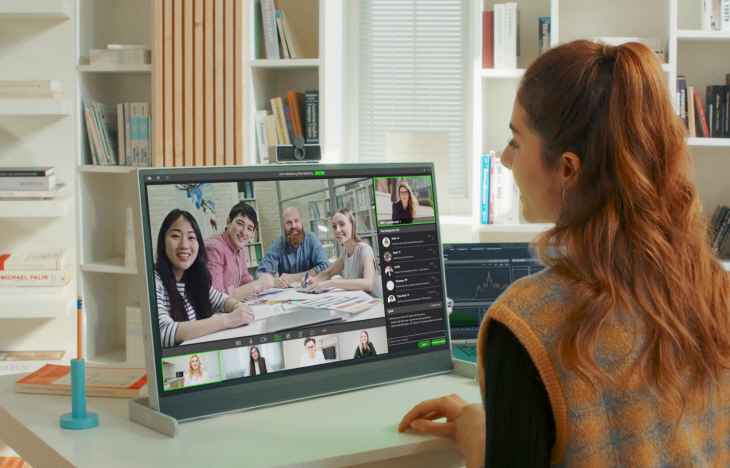 [사진3] LG전자, 신개념 이동형 모니터 ‘LG 리베로’ 출시