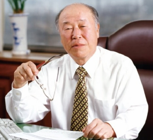 윤영환 대웅제약 명예회장(2022.8.20 별세)