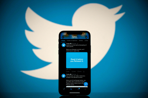 FILES-US-INTERNET-MERGER-MUSK-TWITTER