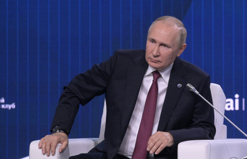 UKRAINE-CRISIS/PUTIN