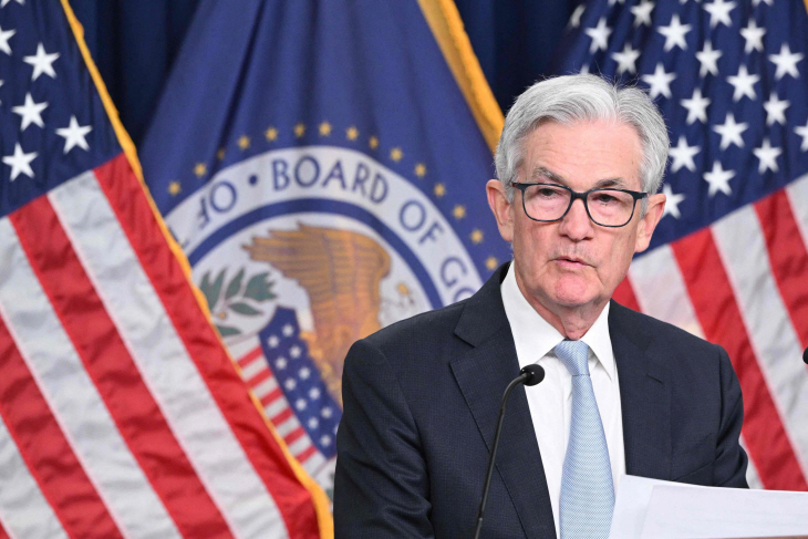 US-ECONOMY-BANK-RATE