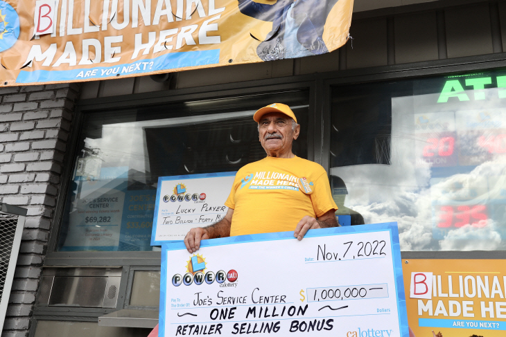 U.S.-CALIFORNIA-ALTADENA-POWERBALL JACKPOT