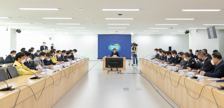 52548270175_c7ca026817_b