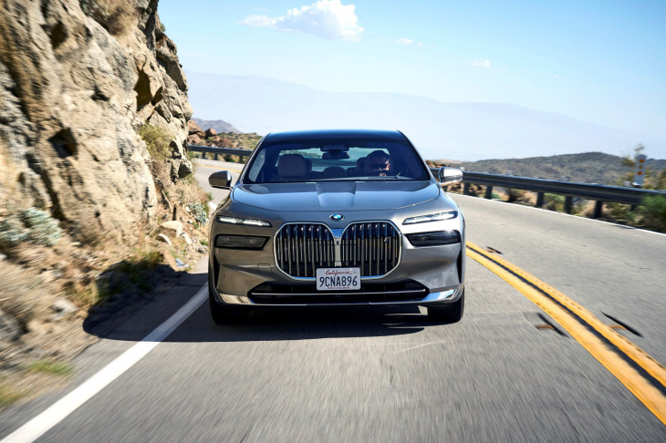 사진3-BMW 뉴 7시리즈 출시_ 디자인 퓨어 엑설런스