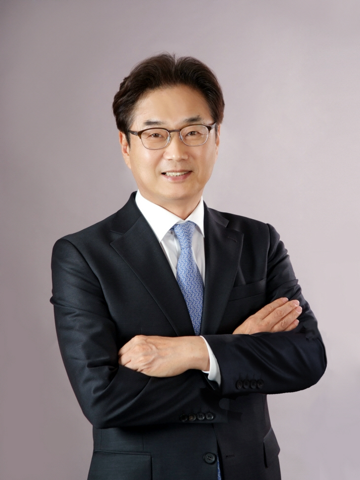 [한국제약바이오협회] 원희목 회장프로필 사진