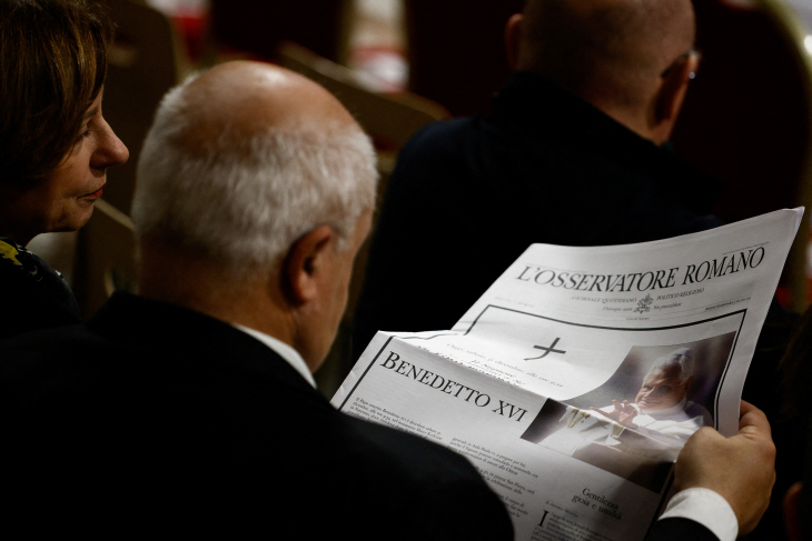 POPE-VESPERS/