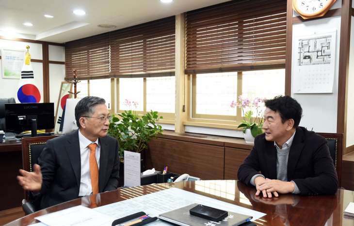 김동근 의정부시장-이한준 LH 서울지역본부 사장 12일 면담