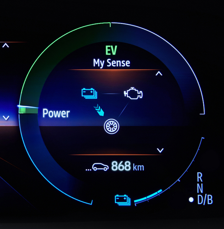 XM3 E-TECH 하이브리드 EV 모드