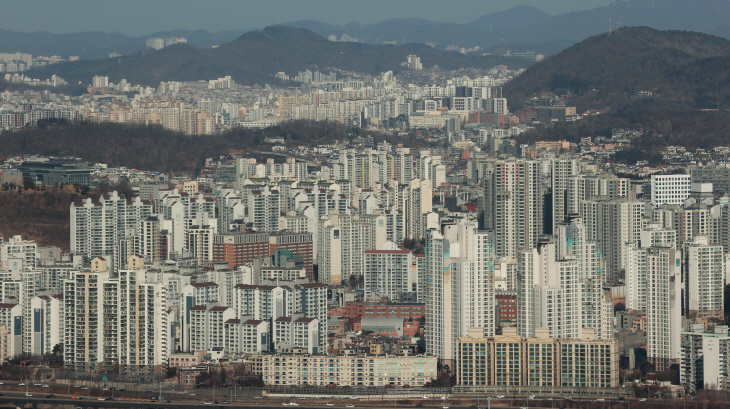 연 1만건 오가던 서울 아파트 입주·분양권 거래 작년 단 68건