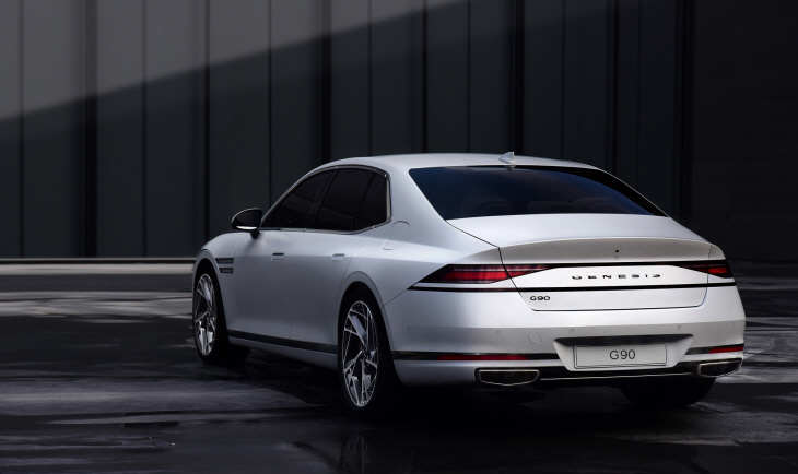 G90(3)
