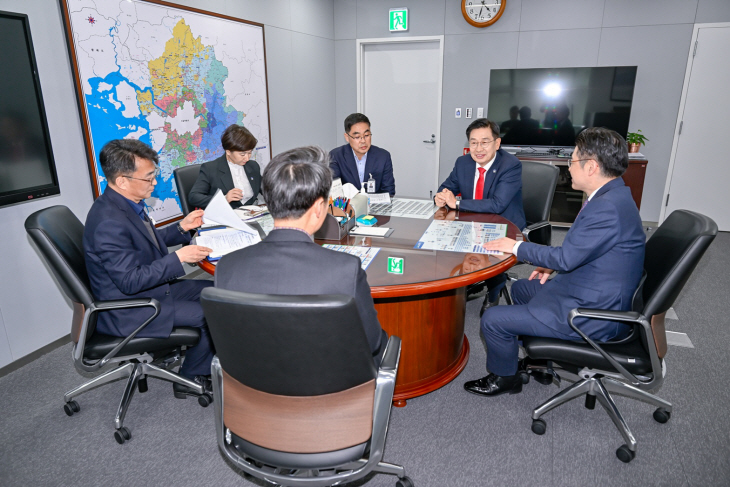 전진선 양평군수-오병권 행정1부지사 7일 양평 현안 논의
