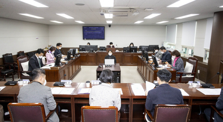안산시의회가 14일 폐회중 의회운영위 회의 개최