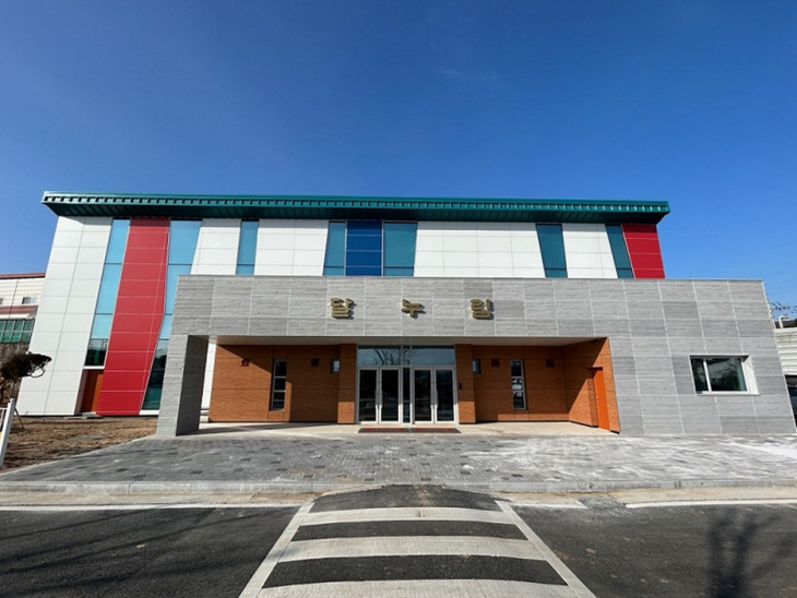파주시 월롱초 학교개방형 다목적체육관