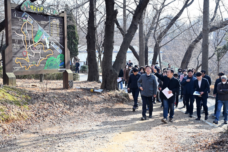 이민근 안산시장 2월28일 민원 점검차 백운공원 방문