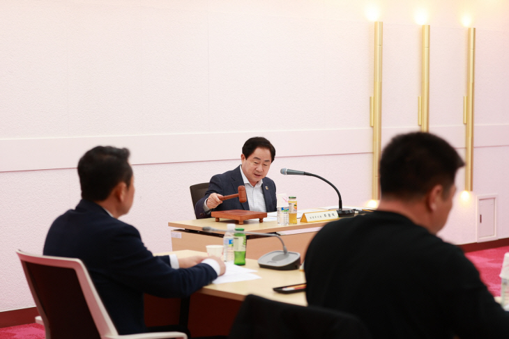 주광덕 남양주시장 21일 2023 노사민정협의회 회의 주재