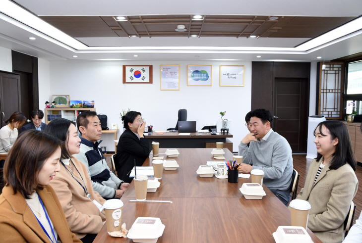 김동근 의정부시장 카페 무지개 직원 소통 진행