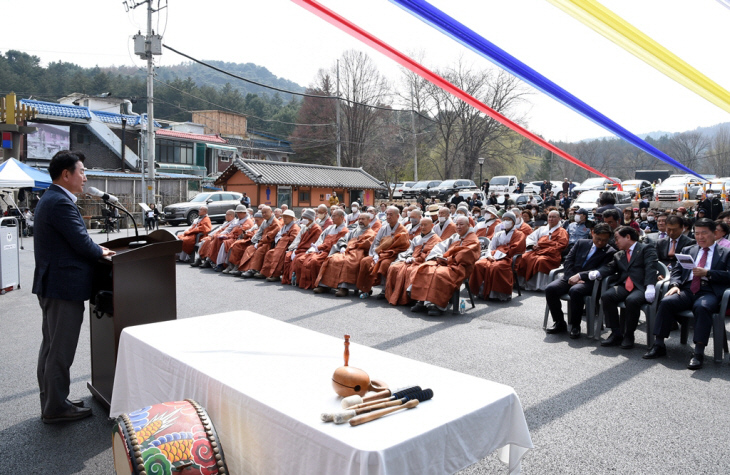 김동근 의정부시장 28일 봉선사 운악산문 낙성식 참석