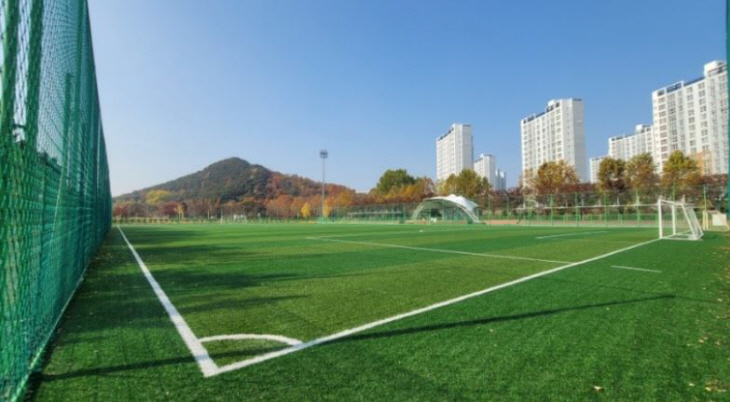 시흥시 정왕희망공원 잔디구장