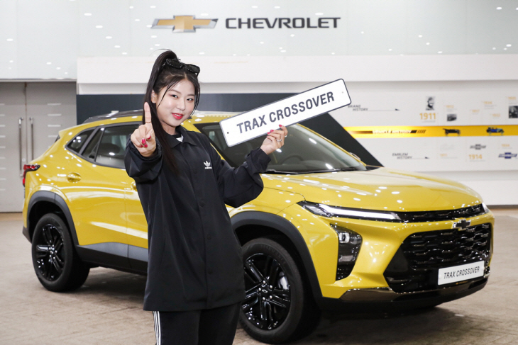 쉐보레 ‘트랙스 크로스오버’ 1호차 주인공 인플루언서 진절미
